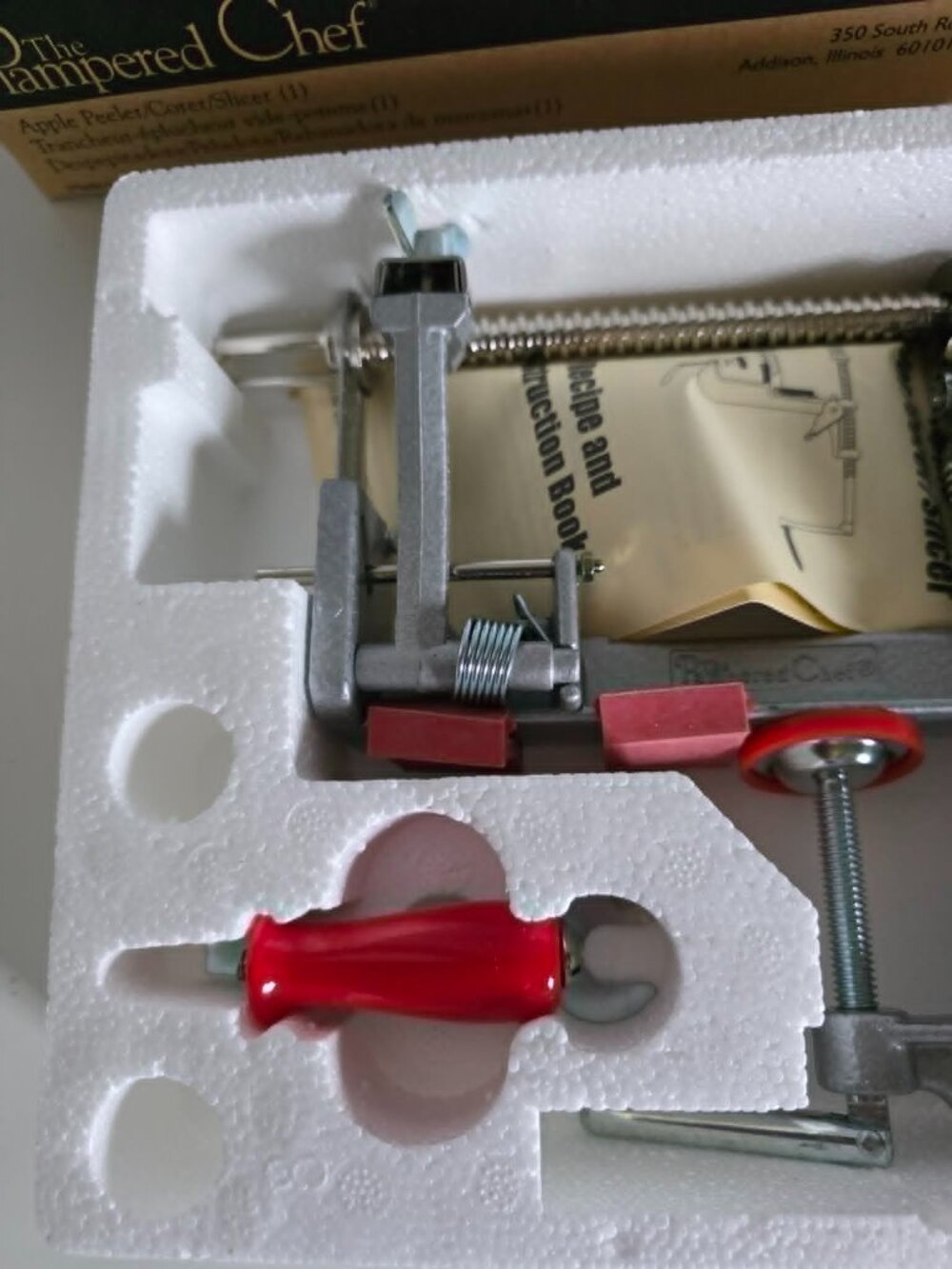 The Pampered Chef Apple Peeler, Corer, Slicer (Item #2430) - Picture 3 of 5